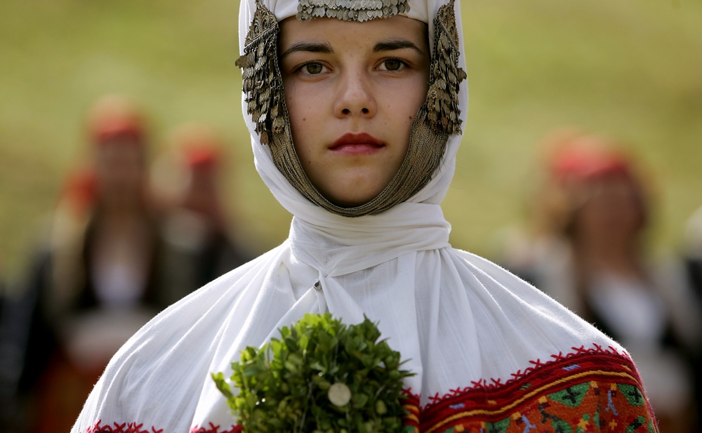 27 fotos dos vestidos de casamento tradicional de todo o mundo