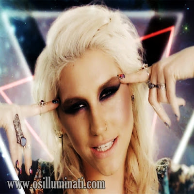  Ke$ha “Die Young” 